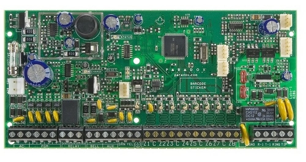 Centrala de alarma antiefractie Paradox SP6000PCB, 8 zone, 2 partitii. Fiabilitate si performanță 1 Centrala de alarma antiefractie Paradox SP6000PCB