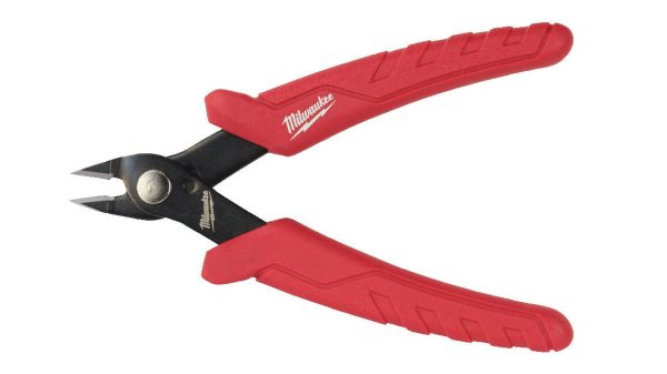 Cleste Milwaukee pentru electricieni