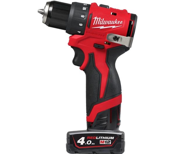 Masina compacta de gaurit Milwaukee