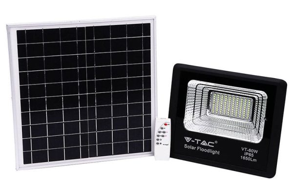 Reflector LED cu panou solar