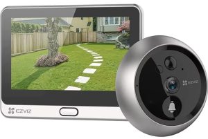 Sonerie Video Wireless DP2C Ezviz - Fiabilitate și Performanță 1 Sonerie tip vizor wire-free cu monitor DP2C Ezviz CS-DP2C, senzor PIR, 2MP, IR 5m, baterie 4600mAh, slot microSD. Fiabilitate si performanță