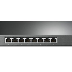 Switch Smart 8 porturi Gigabit